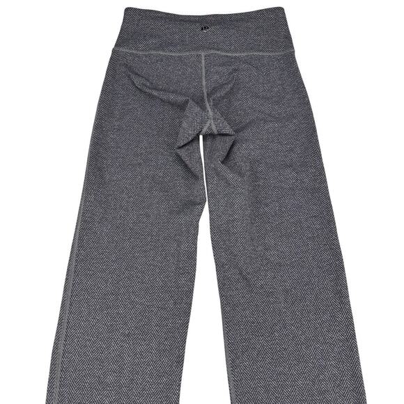 LULULEMON Women's City Kick It Pant Sz 4 Gray Giant Herringbone Made in USA - Picture 6 of 8